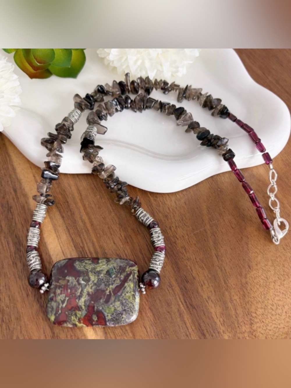 Vintage Necklace Dragon's Blood Jasper Smokey Quartz Garnet Sterling Silver - Picture 8 of 8